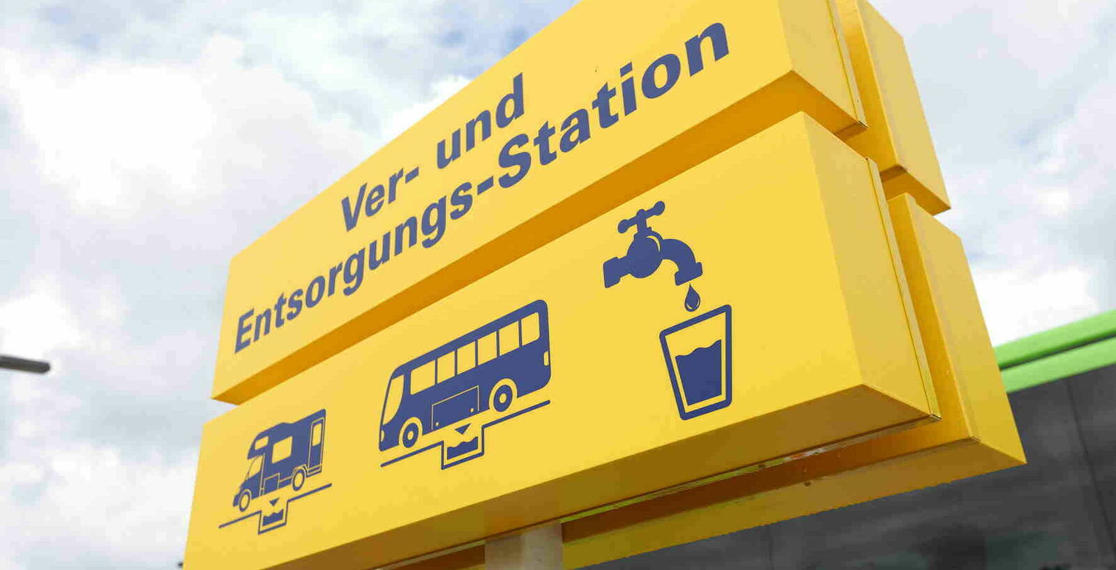 Ver- und Entsorgungsstation für Busse und Wohnmobile