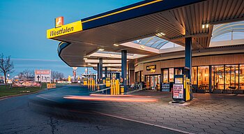 Eine Westfalen-Tankstelle in Köln
